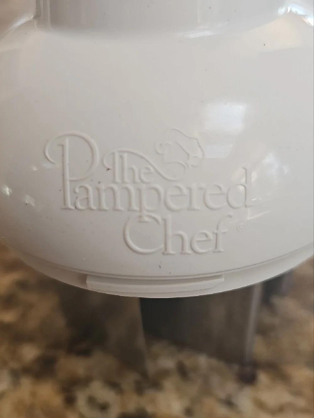 Pampered Chef manual Hand Food Chopper &  Measuring Cup